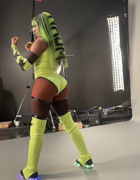 Trinity Fatu porn model photos