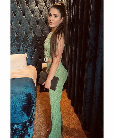 Female Football sexy actress pictures