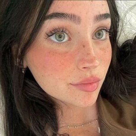 Rae Cambra beautiful pornstar pics