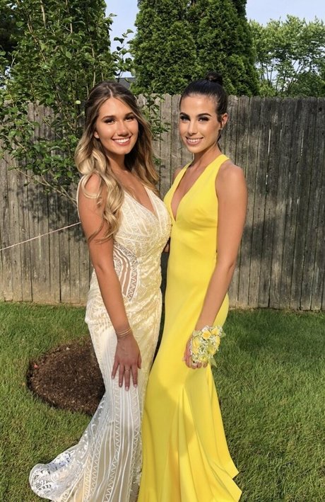 Sierra Bate hd model pic