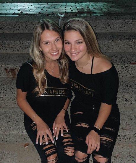 Sierra Bate art star pictures