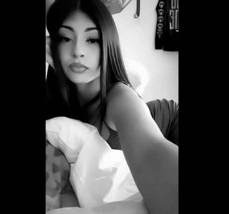 nashy hot pornstar img