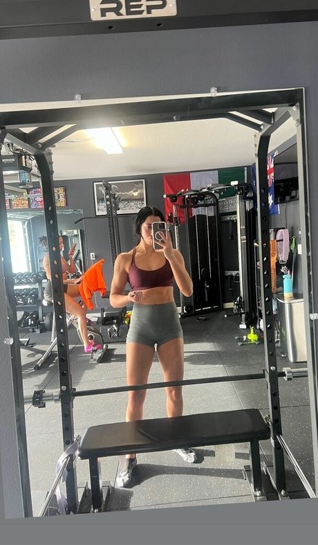 Indi Hartwell nudes actress images