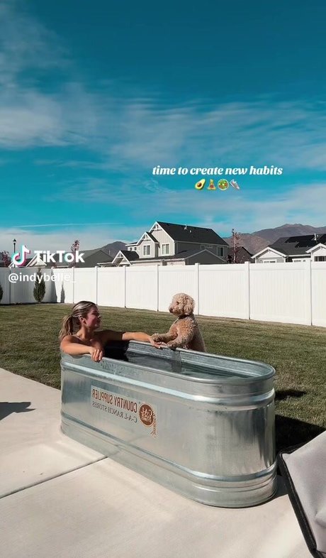 Indy Belle pretty model images