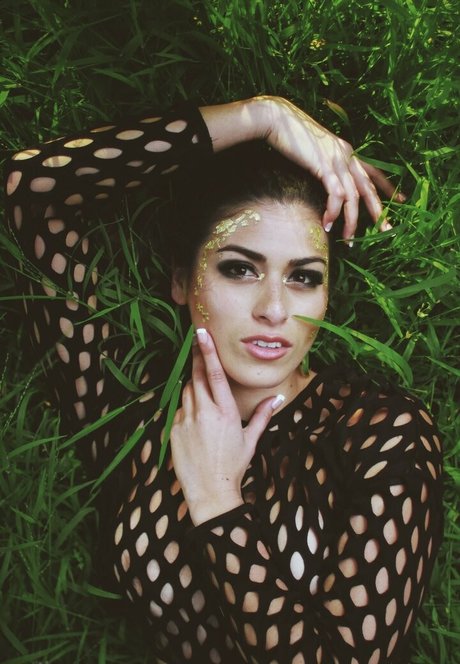 Chelsea Mcgehee model art images