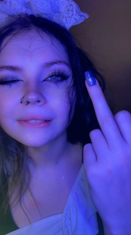 kiwikyy model nice photo