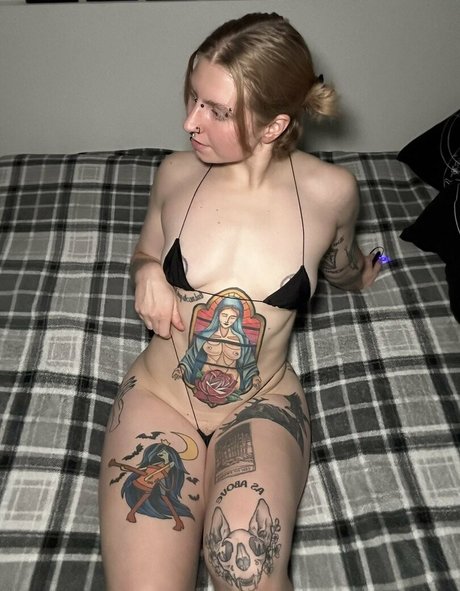 marceline vox nude actress pictures