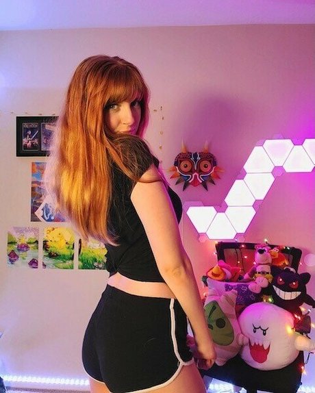 MaryMajora pornstar xxx photos