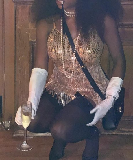 a desuwa__ model pretty images