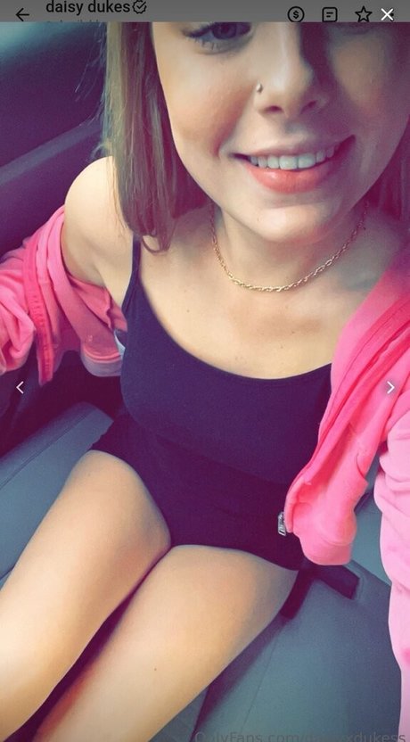 daisyxdukess star beautiful photo