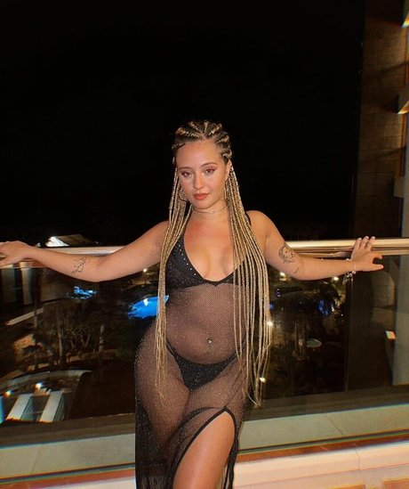 aricedress exclusive star pic