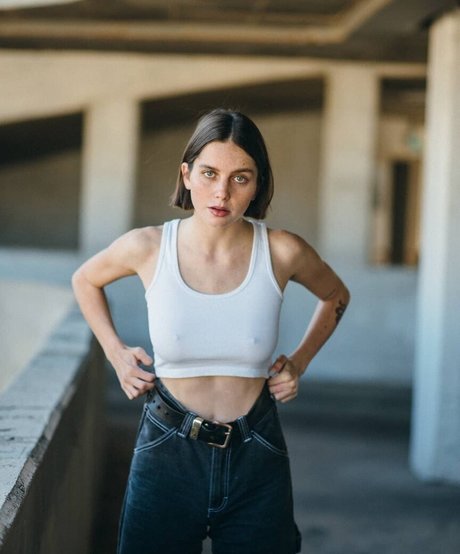 Yali Hoizzner sex star picture