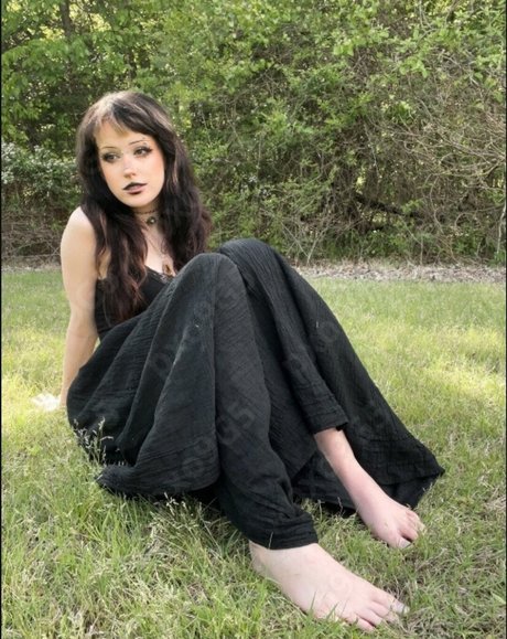 Gutknot star pornographic gallery