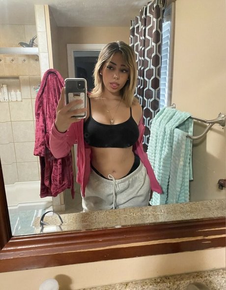 luvedbyhannah art star images