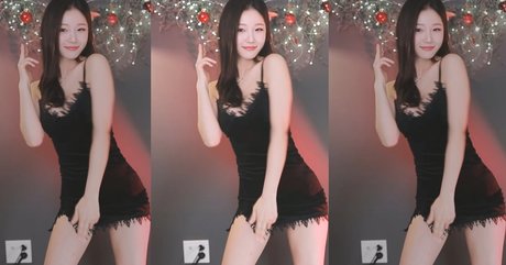 sara44244 exclusive actress photo