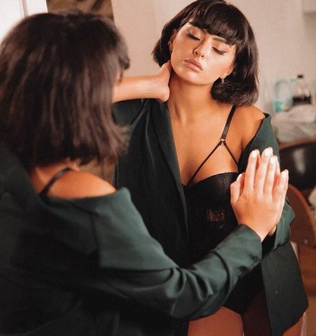 Ofir Korsia xxx model photo