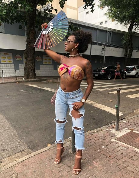 sarinhadiass perfect actress archive