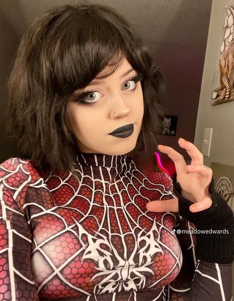 Meadow Edwards pornstar perfect galleries