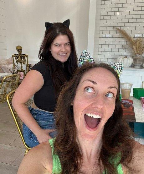 Erica Lindbeck star erotic photos