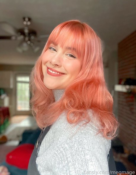 MegMage pornographic model gallery