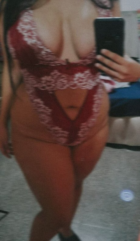 Jaqui Flores porn model pictures