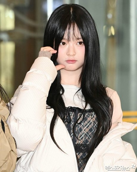 Hanni Pham star beautiful pic