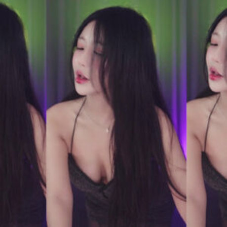 Haru S2_ pornstar nude photo