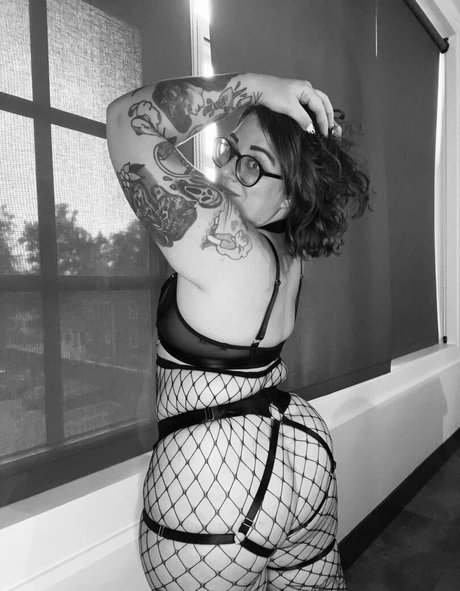 asian famous onlyfans pretty pictures