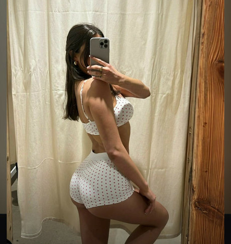 Lane Meredith model sex image