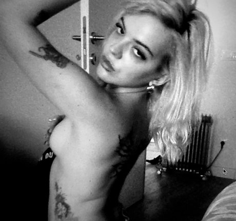 Marija P model erotic img