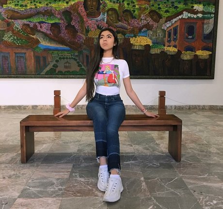 Fatima Guevara pornstar perfect img