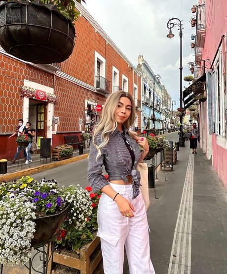 Fatima Guevara star perfect pictures