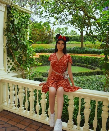 Fatima Guevara hot actress photos