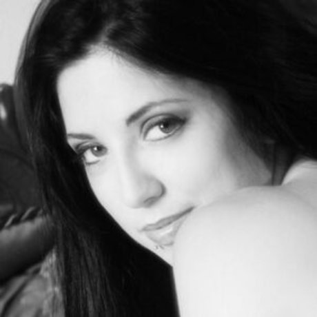 katiieex model top pictures