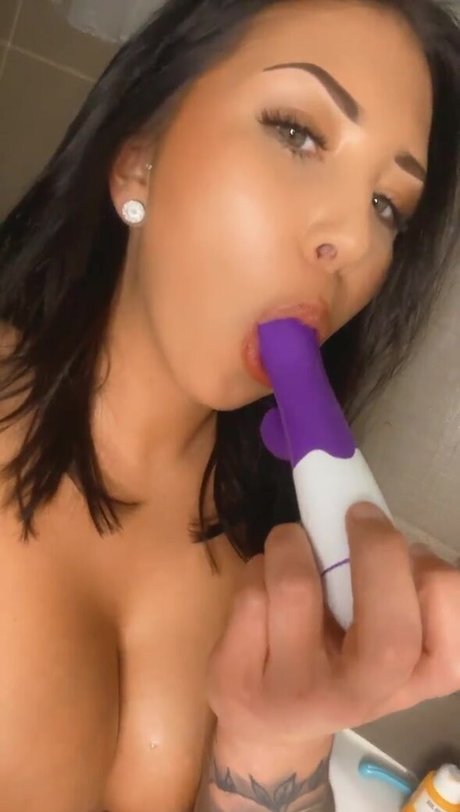 kserna1991 pornstar hot pic