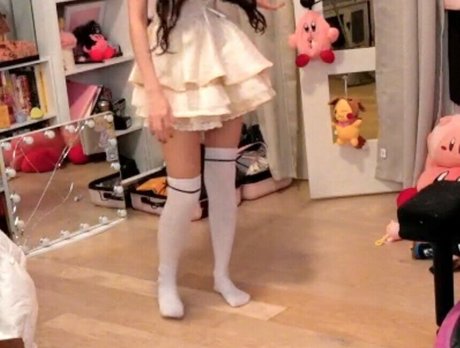 Emiru pornstar adult photo