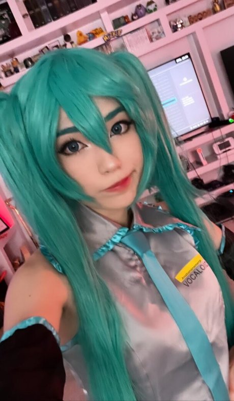 Emiru beautiful star img