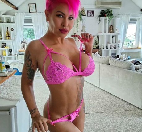 Ginger Costello pornstar hot photo