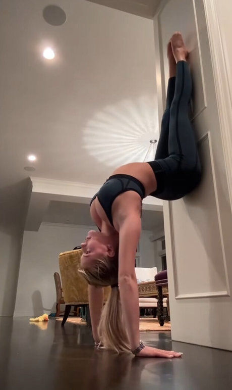 Br3ck13 H1ll pornstar pretty gallery