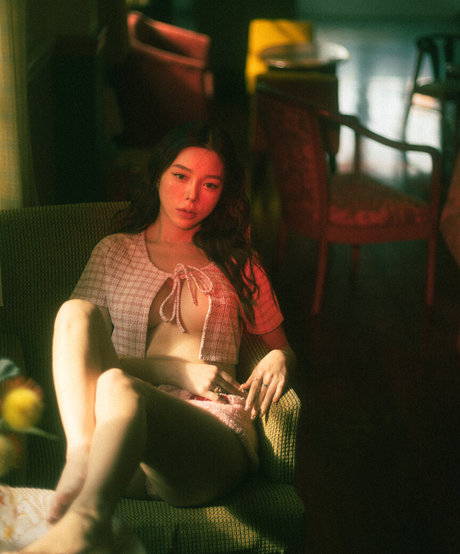 Nardear Montgod best actress images