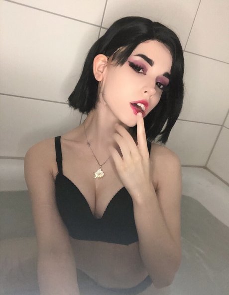 petite bbc onlyfans top pic