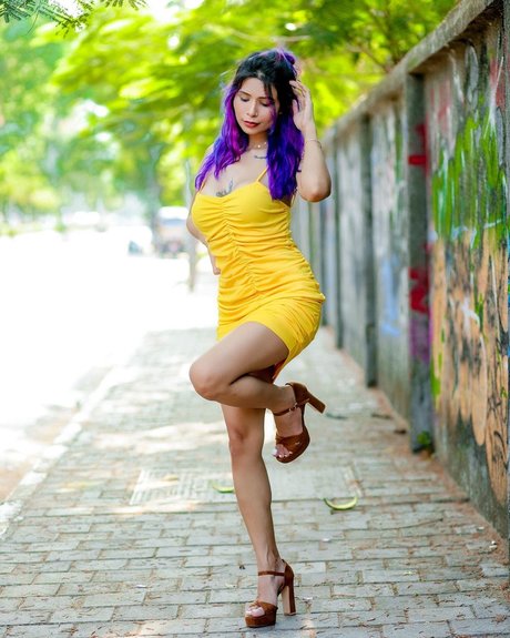 Annie Sharma star pornographic archive