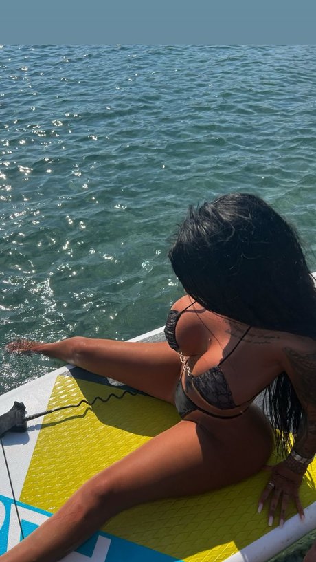 Enise Sude beautiful model images