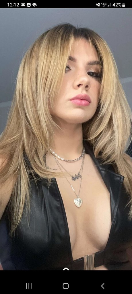 Bailey Rose pornstar erotic archive