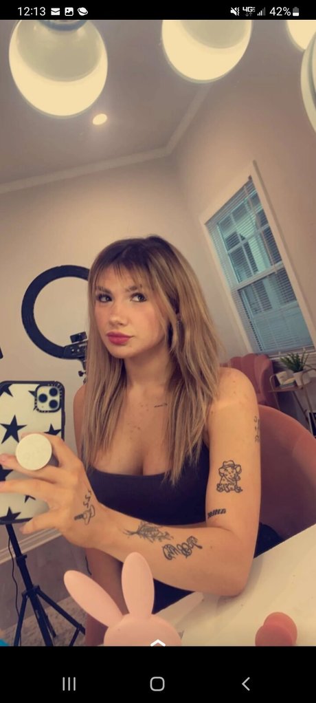 Bailey Rose perfect pornstar gallery