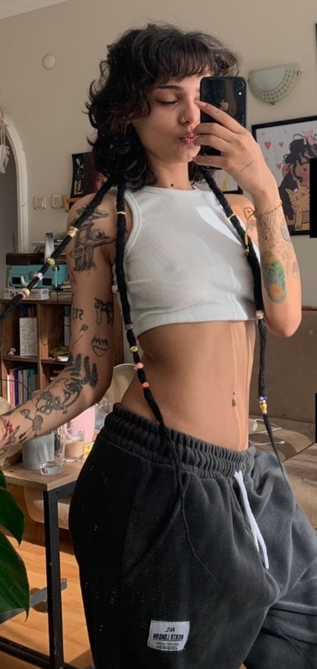 Ciciguener pornstar pretty pics