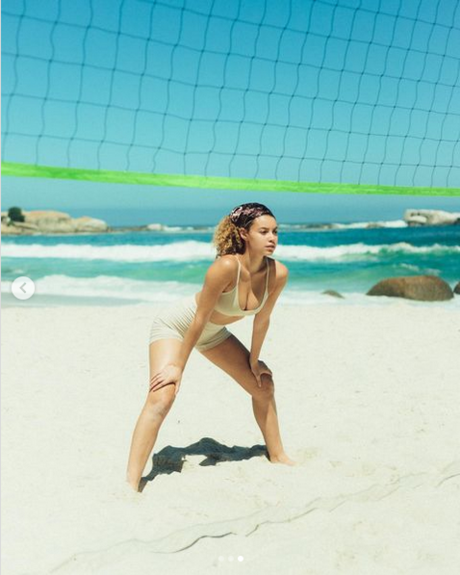 Lara never laura sex model pic