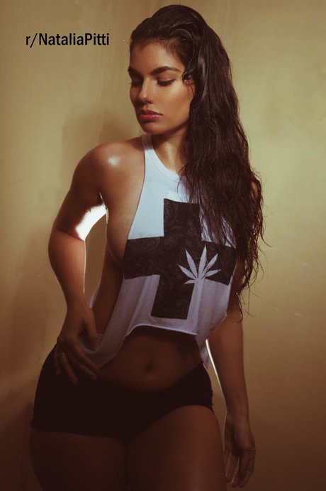 Natalia Pitti high quality model archive