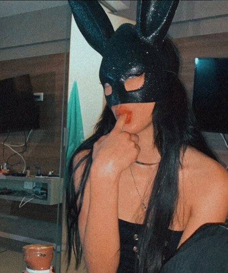 Vampira Morena nice model photo