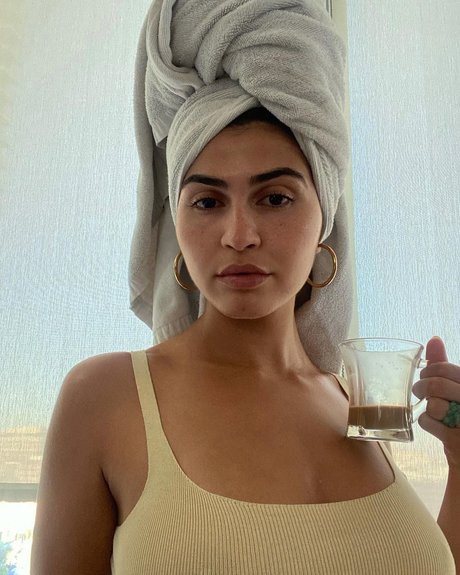 Taleen free pornstar picture